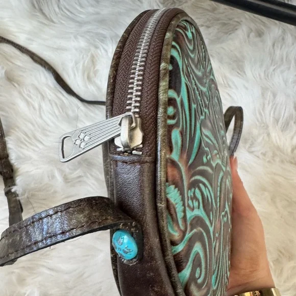 Patricia Nash Turquoise Embossed Round Crossbody Bag - Picture 3 of 6